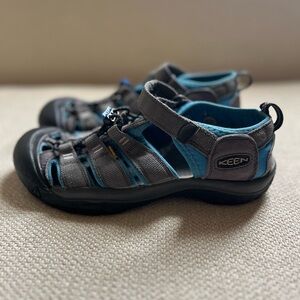 KEEN Kids' Blue and Gray Sandals